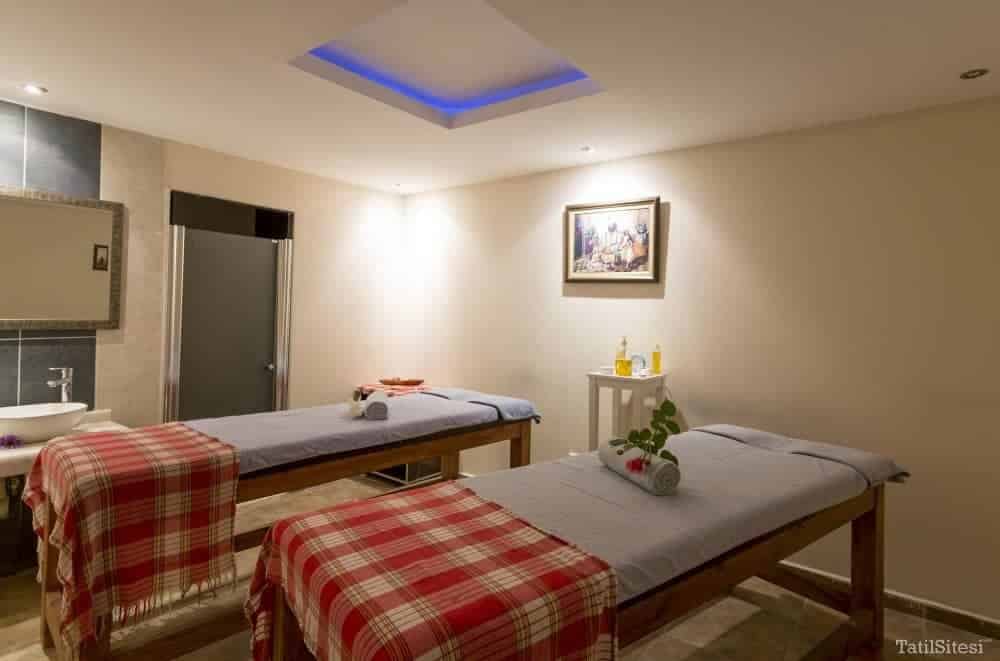 Senza Grand Santana Hotel
